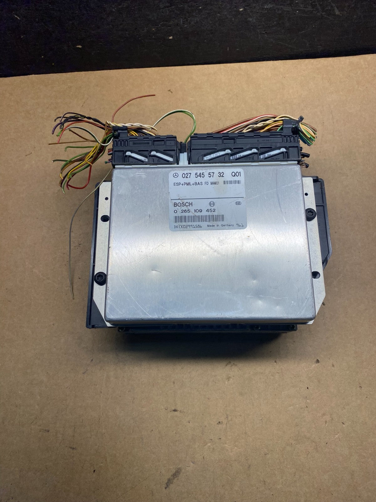 1998 - 2000 Mercedes R129 SL500 S500 ECU ECM Engine Control Module ah7019 DG1