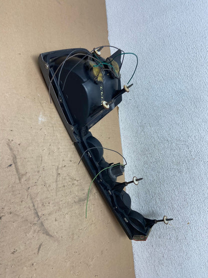 1991-1996 Oldsmobile Cutlass Ciera Right Passsenger Tail Light AG4222 LK6