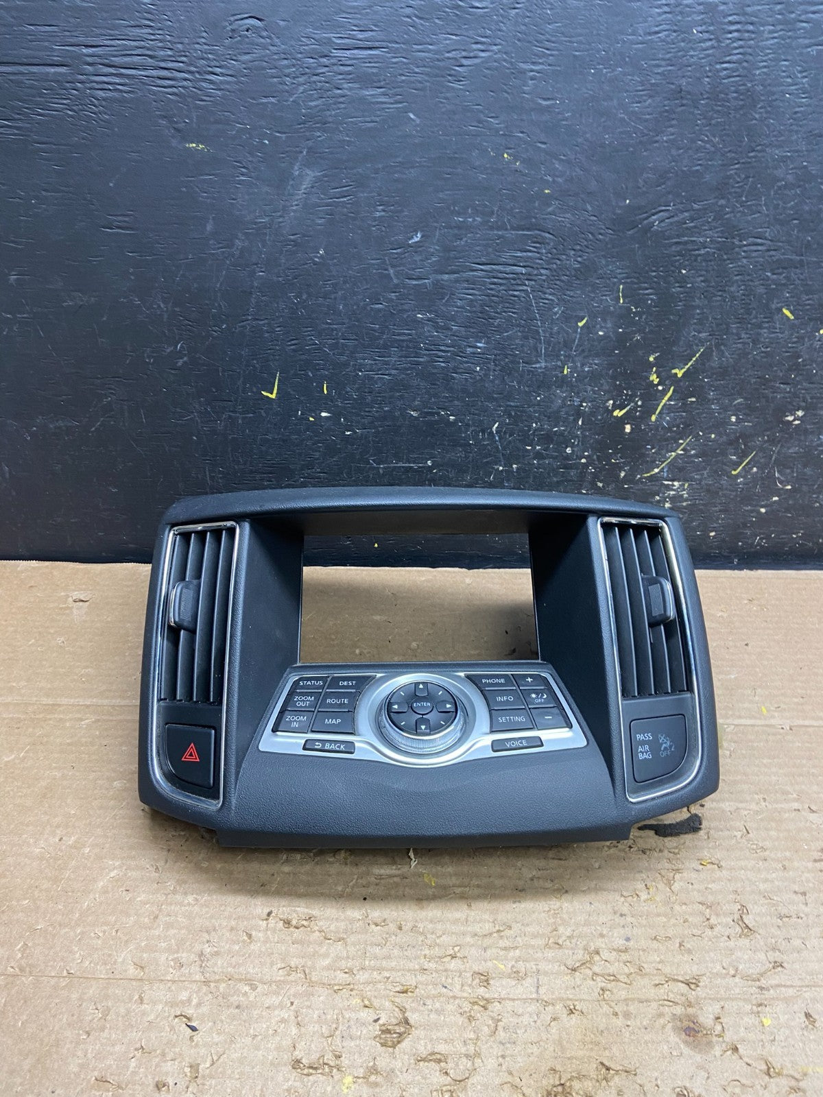 2011 2012 2013 Nissan Maxima Radio Audio Panel Control Bezel Trim  W3332 DG0