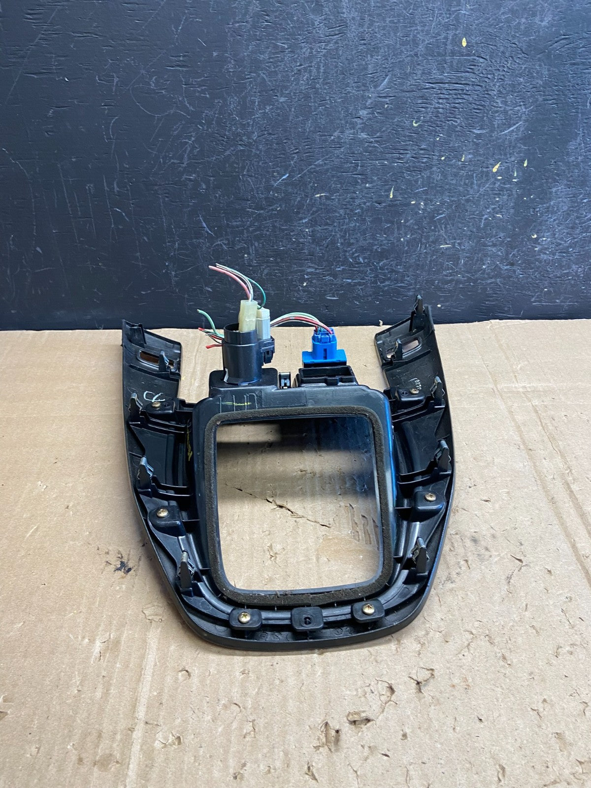 1999 to 2003 Lexus RX300 dash Console Center Shifter Floor Bezel AE1854 DG4