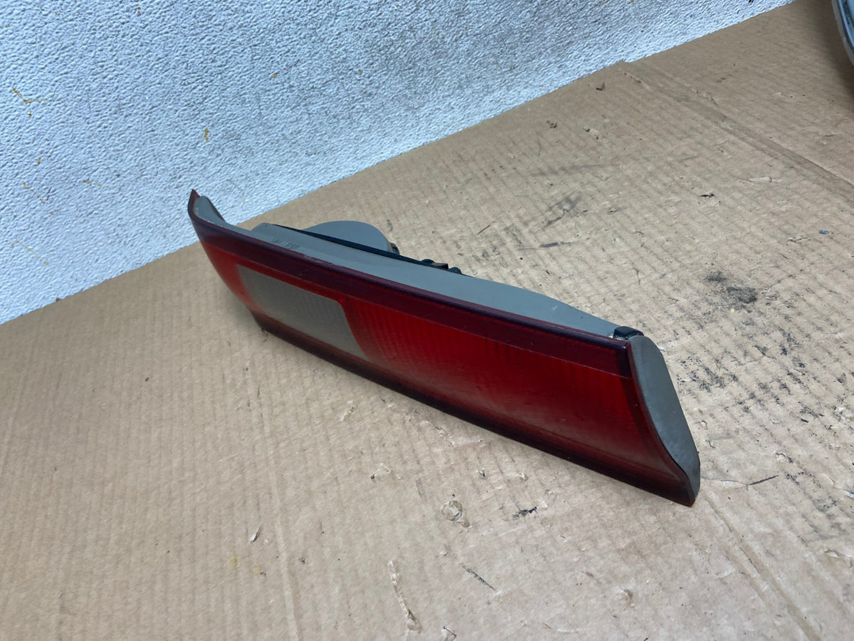 1997 1998 1999 Toyota Camry Tail Light Inner Left Driver LH Inner AI6602 LK1