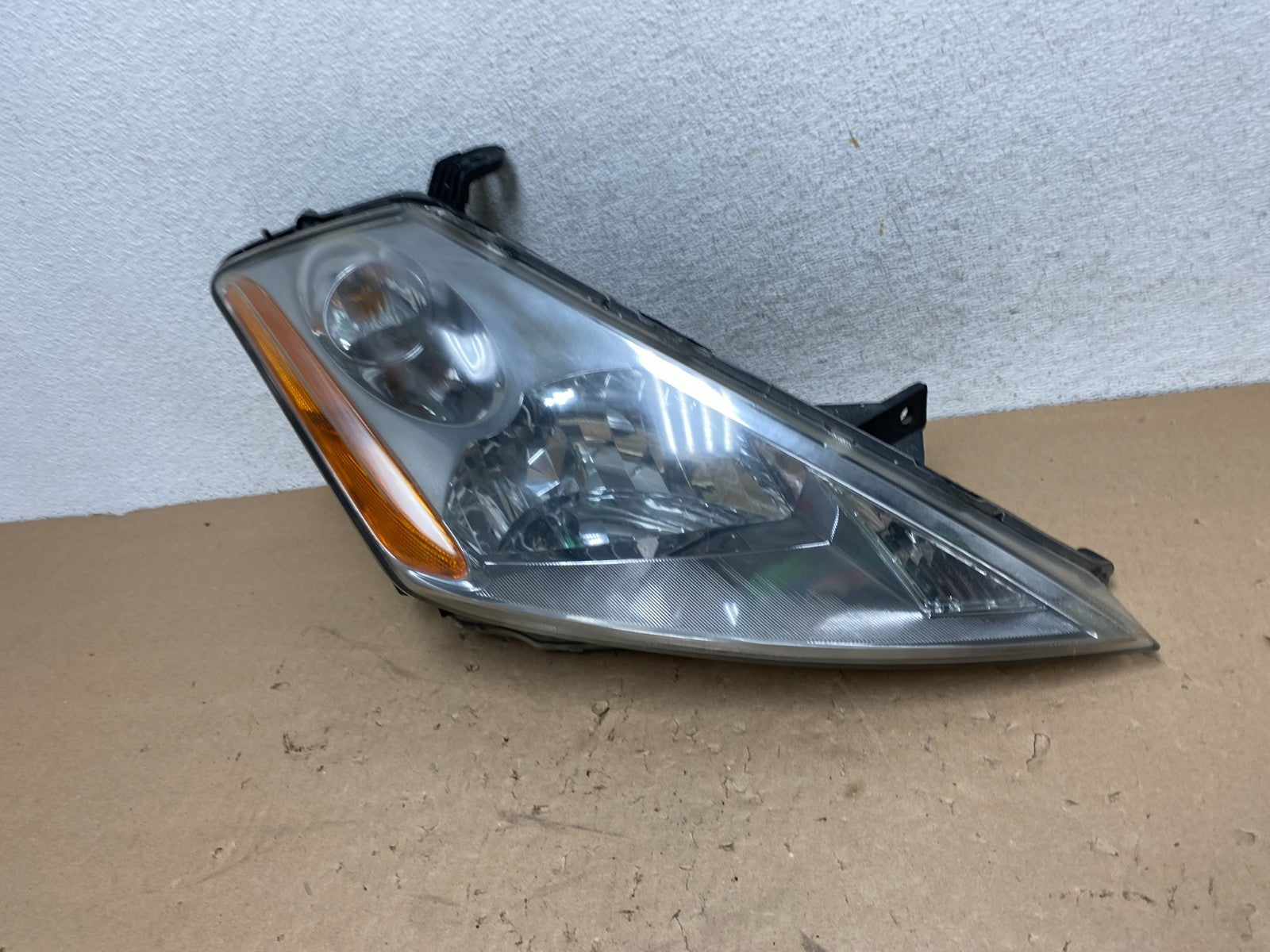 2003 to 2007 Nissan Murano Right Passenger RH Headlight Halogen AG4306 DW0
