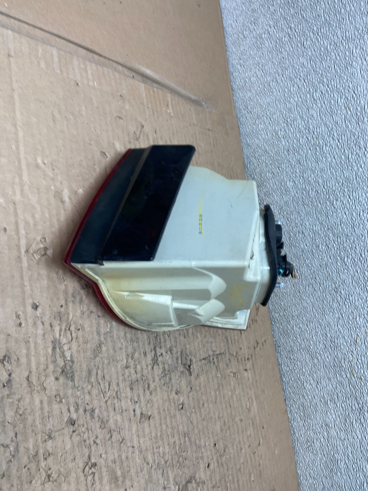 2005-2007 Volkswagen Jetta Sedan Left Driver Side Tail Light AA9681 LK5