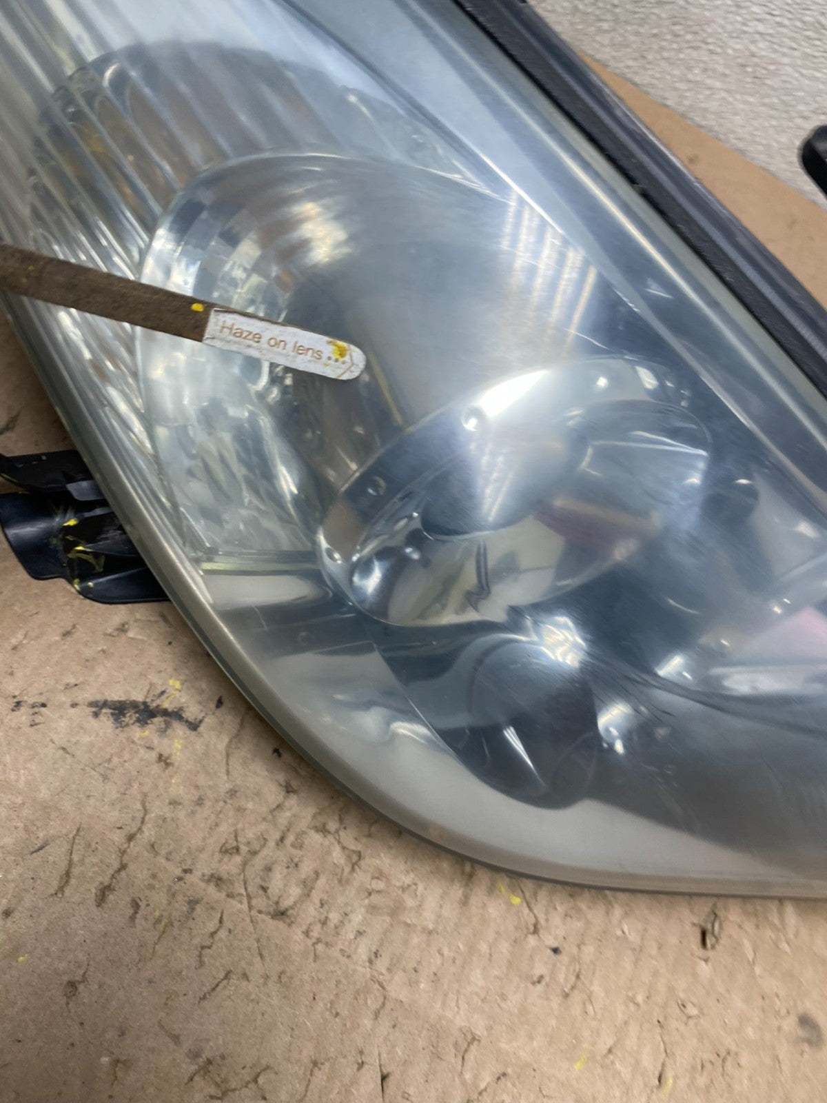 2004 2005 2006 Toyota Solara Halogen Headlight Right Passenger Side W0958 DW5