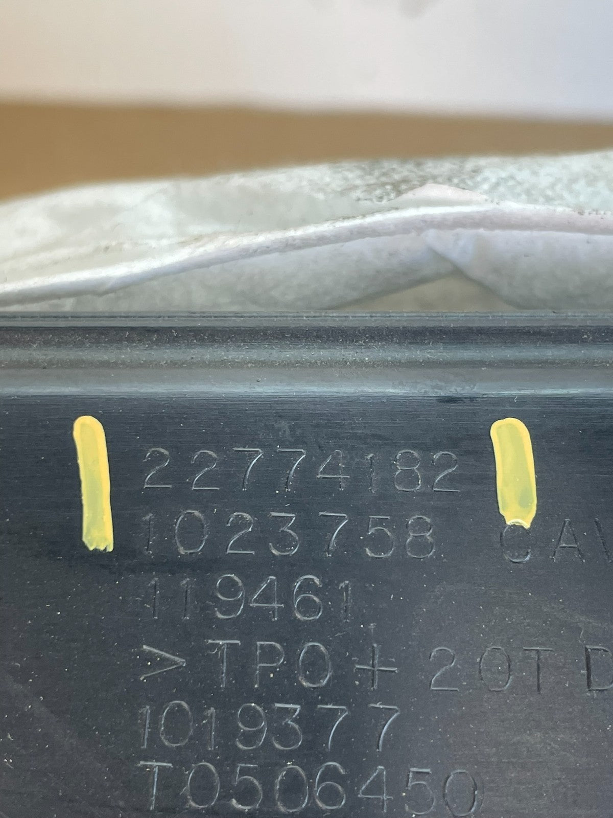 2010-2017 Chevrolet Equinox Right Passenger Side Glove Box AG7577 DG5