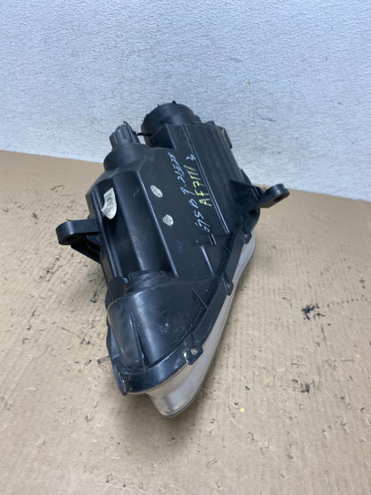 2011 2012 2013 2014 Chrysler 200 Right Passenger Halogen Headlight AF7111 DW7