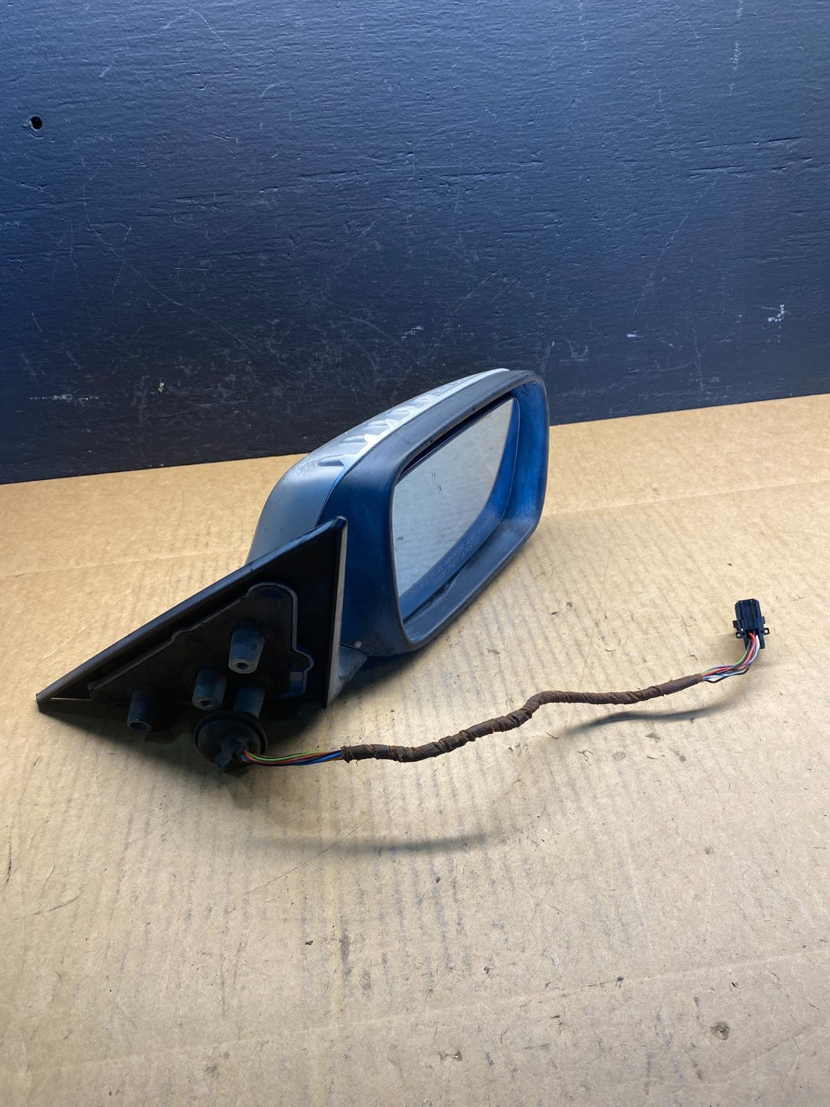 2004-2006 BMW E46 325CI 330CI Right Passenger View Door Mirror AC2831 DG10