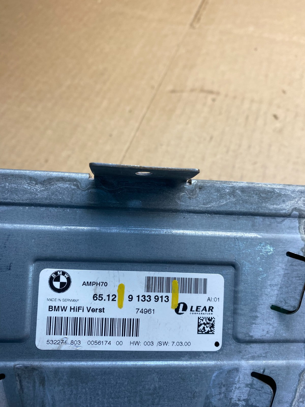 2007-2010 BMW X5 Top HiFi Lear Radio Audio Amplifier Amp OEM v6503 DG3