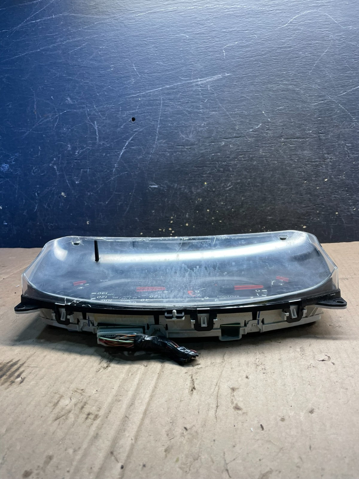 2005 - 2012 Nissan Pathfinder Xterra Fron Cluster Speedometer Instrument t72542