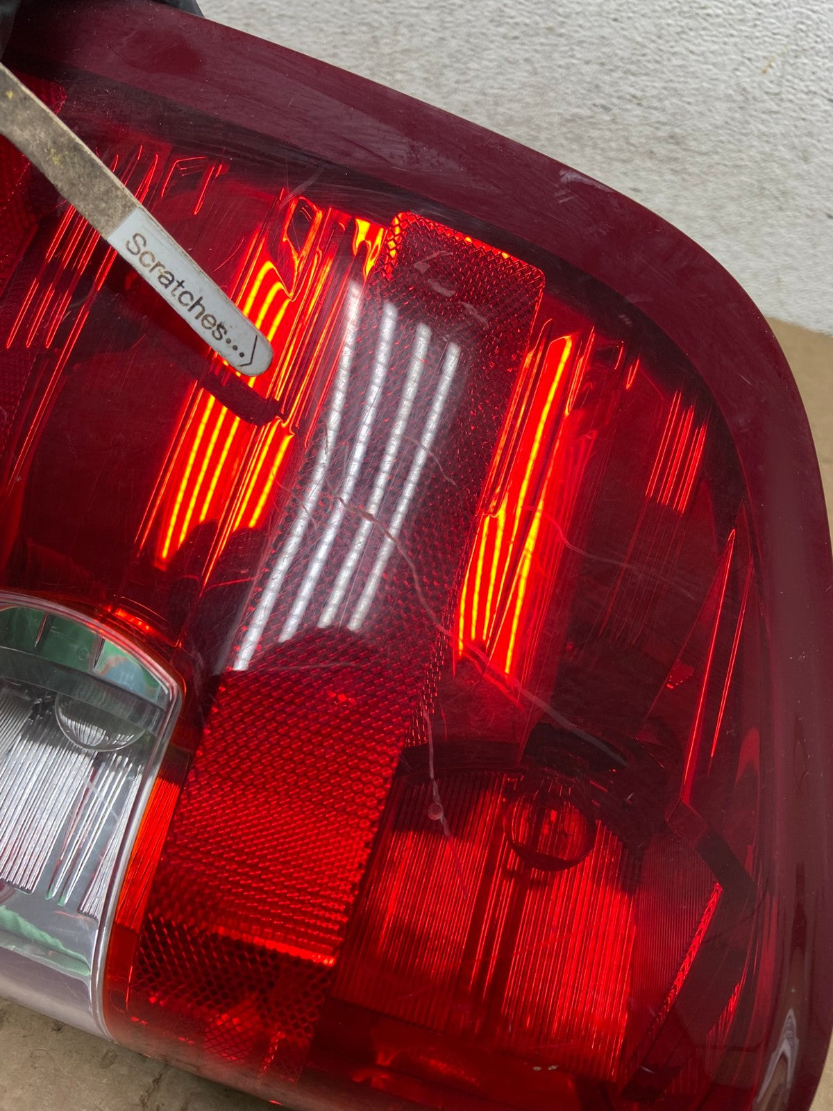 2007 to 2013 Chevrolet Silverado Left Driver LH Side Tail Light AG1281 LK3
