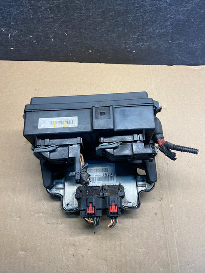 2005 Jeep Grand Cherokee Integrated Power Fuse Box Relay AG1591 DW0
