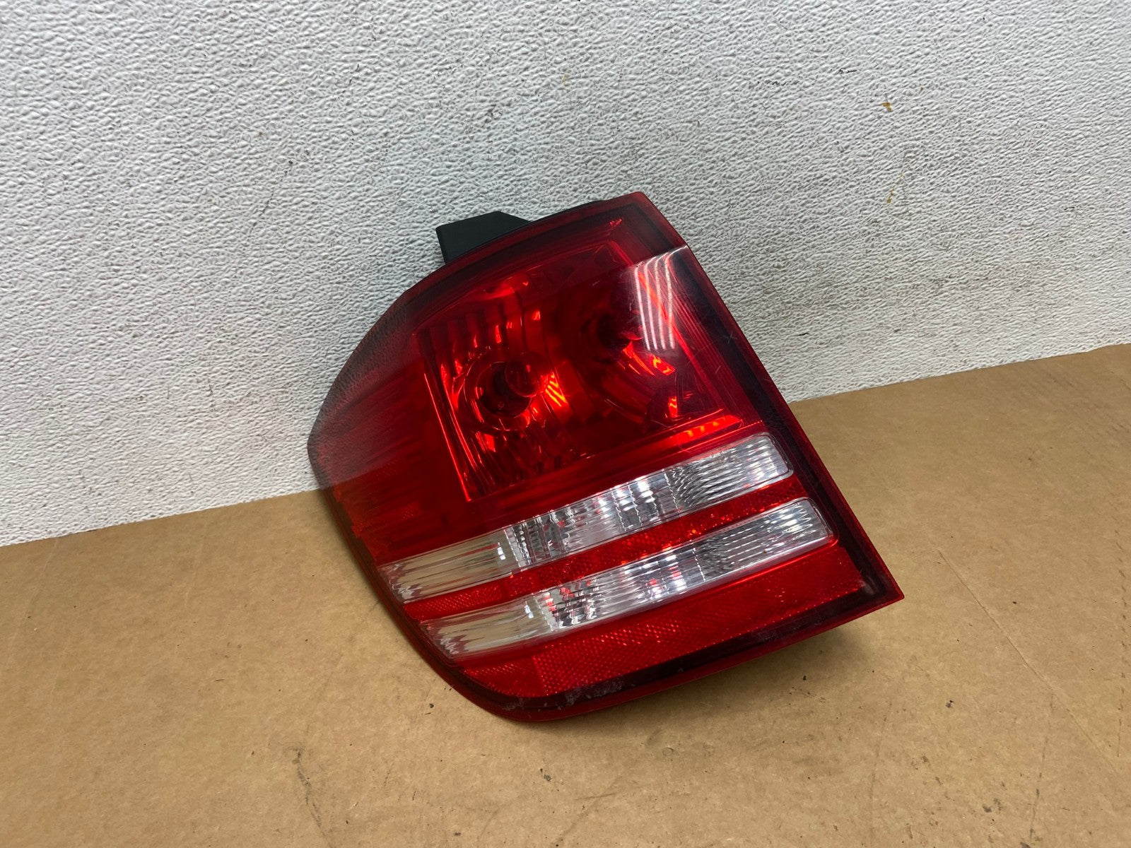 2009 2010 2011 Dodge Journey Left Driver Lh Tail Light AE2965 LK0