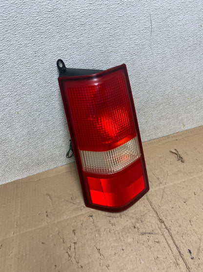 2003 to 2017 Chevrolet Express 1500 Left Driver Side Tail Light Oem R8040 DW2
