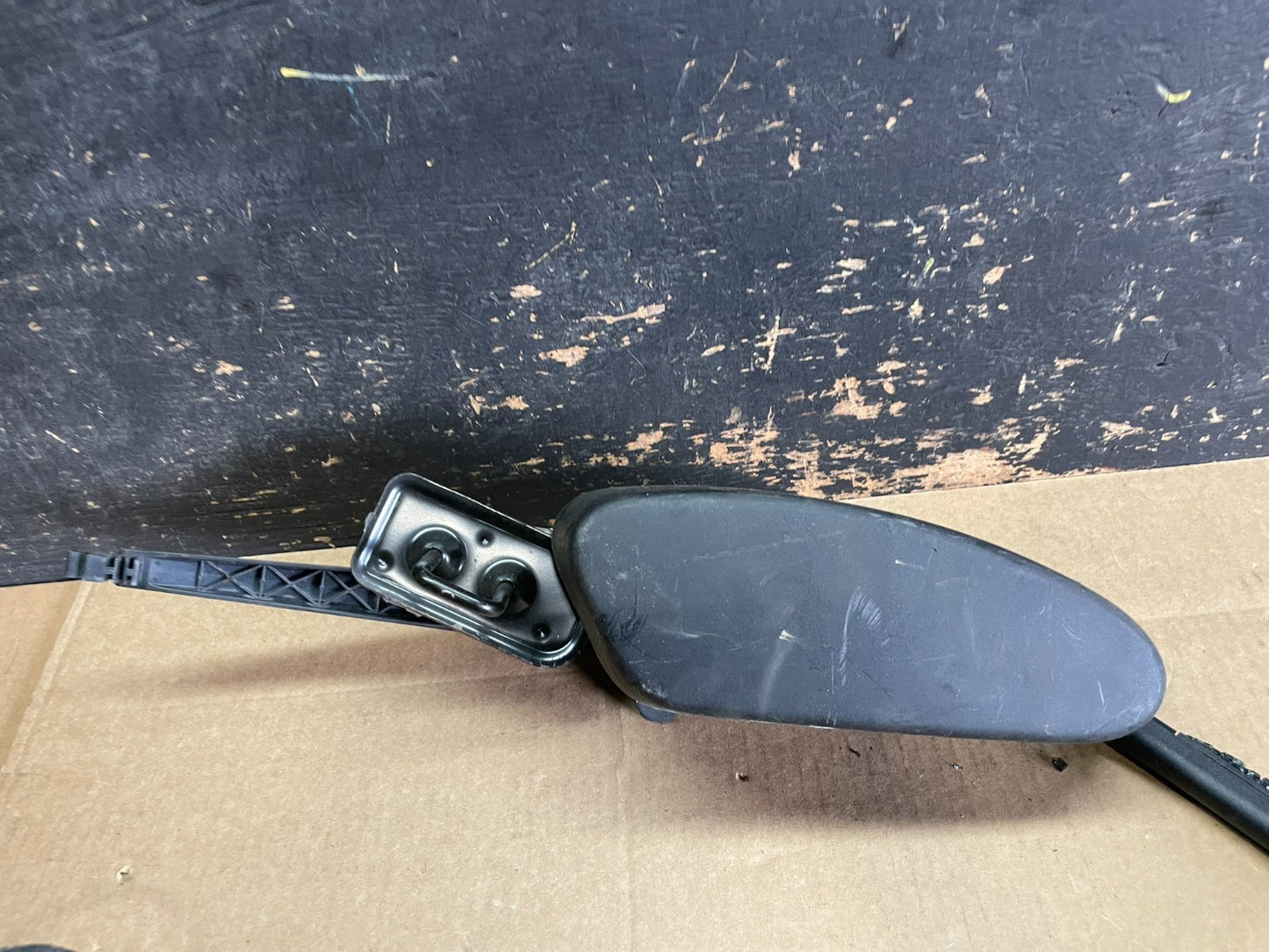2011-2013 Jeep Grand Cherokee Tailgate Door Rear Wiper Motor Wiper aa8950 DG7