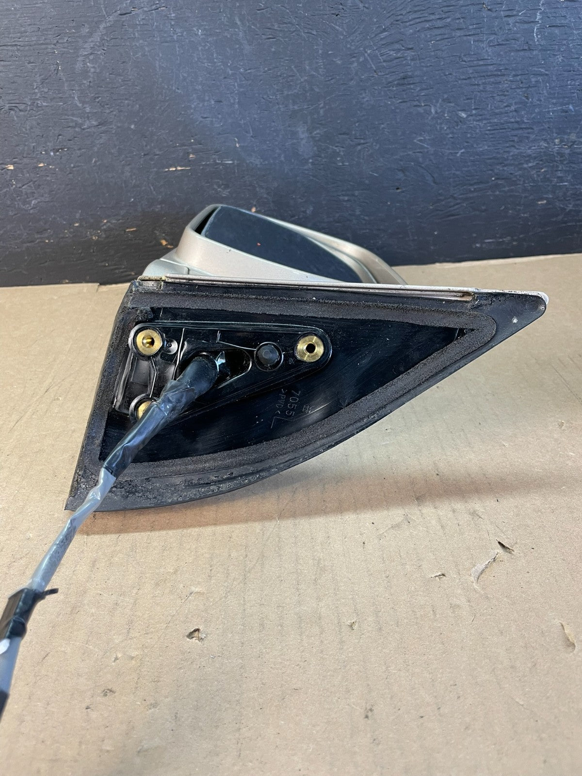 2001-2007 Toyota Highlander Left Driver LH Side View Door Mirror AD5566 DW9