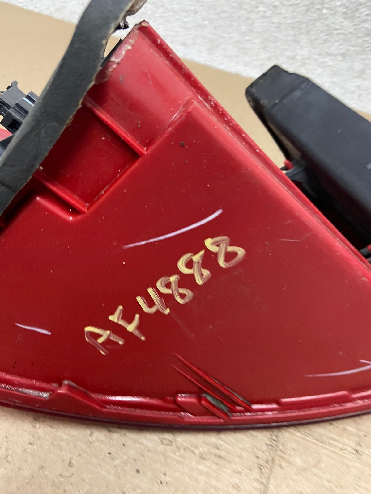 2011 to 2014 Volkswagen Jetta Right Passenger Rh Side Tail Light AF4888 LK6
