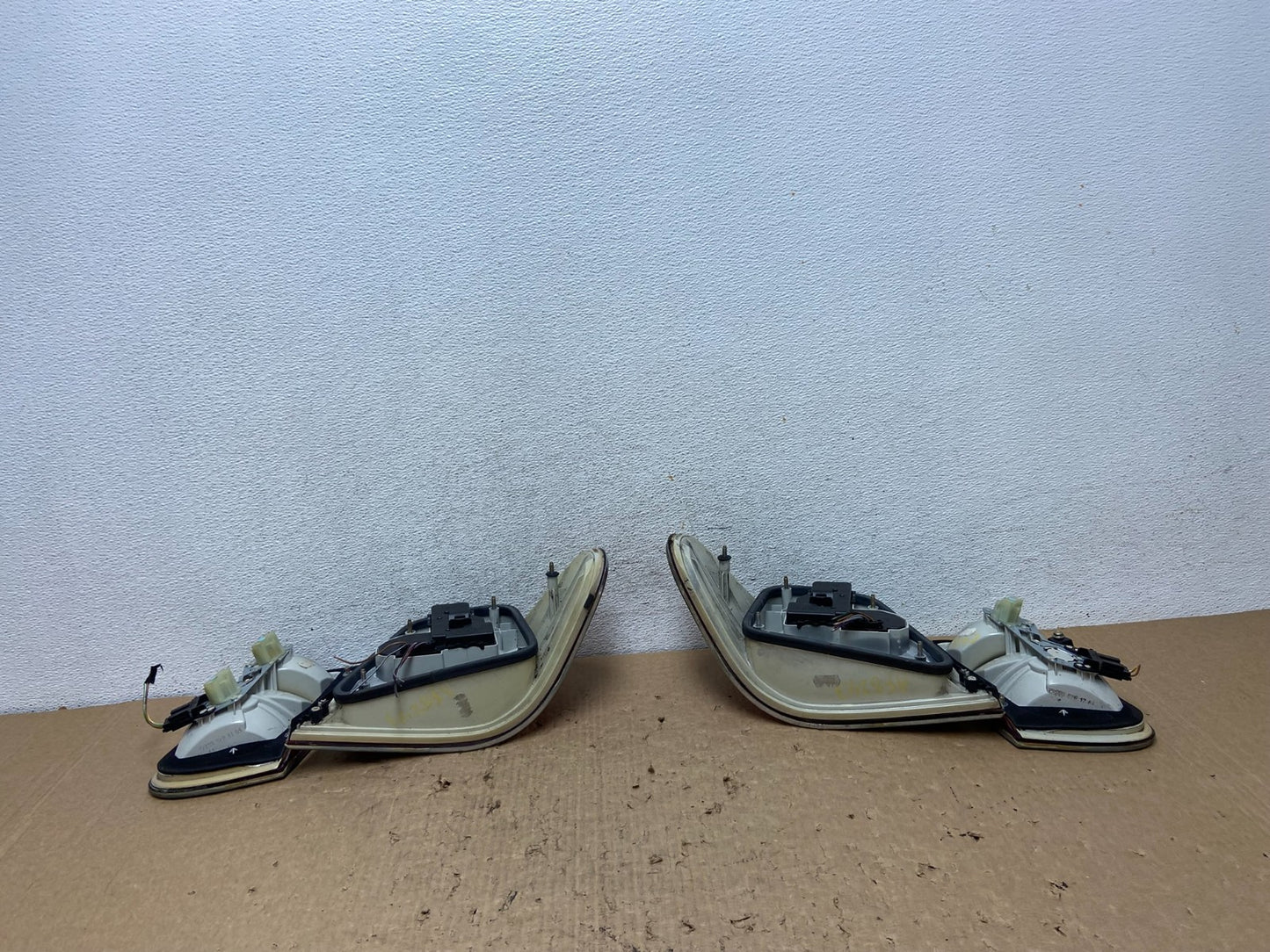 2000-2002 Mercedes-Benz E-CLASS E430 Left+Right Side Tail Lights AF82435