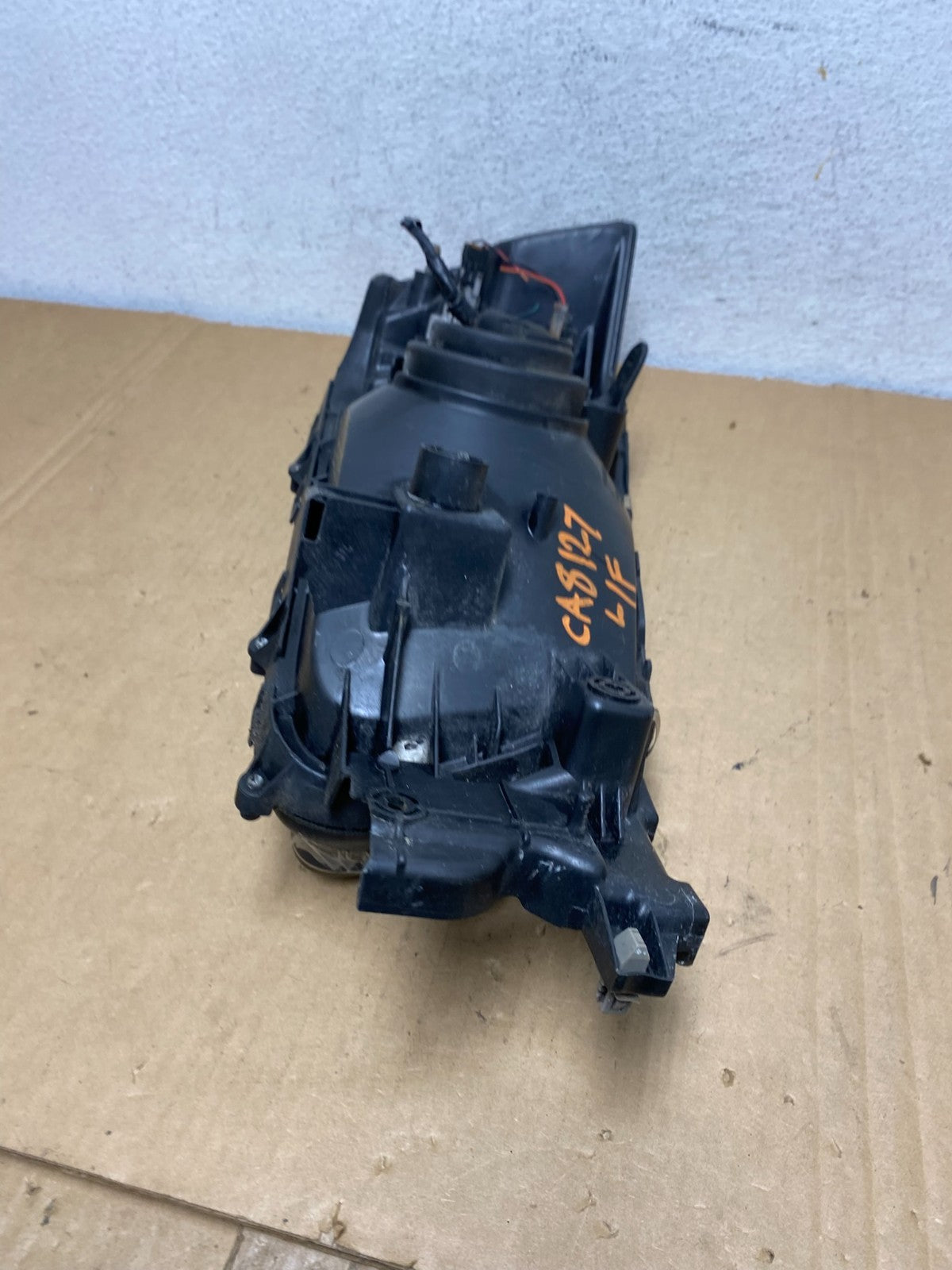 2003 2004 Subaru Forester Left Driver LH Headlight Halogen AD2755 DW6