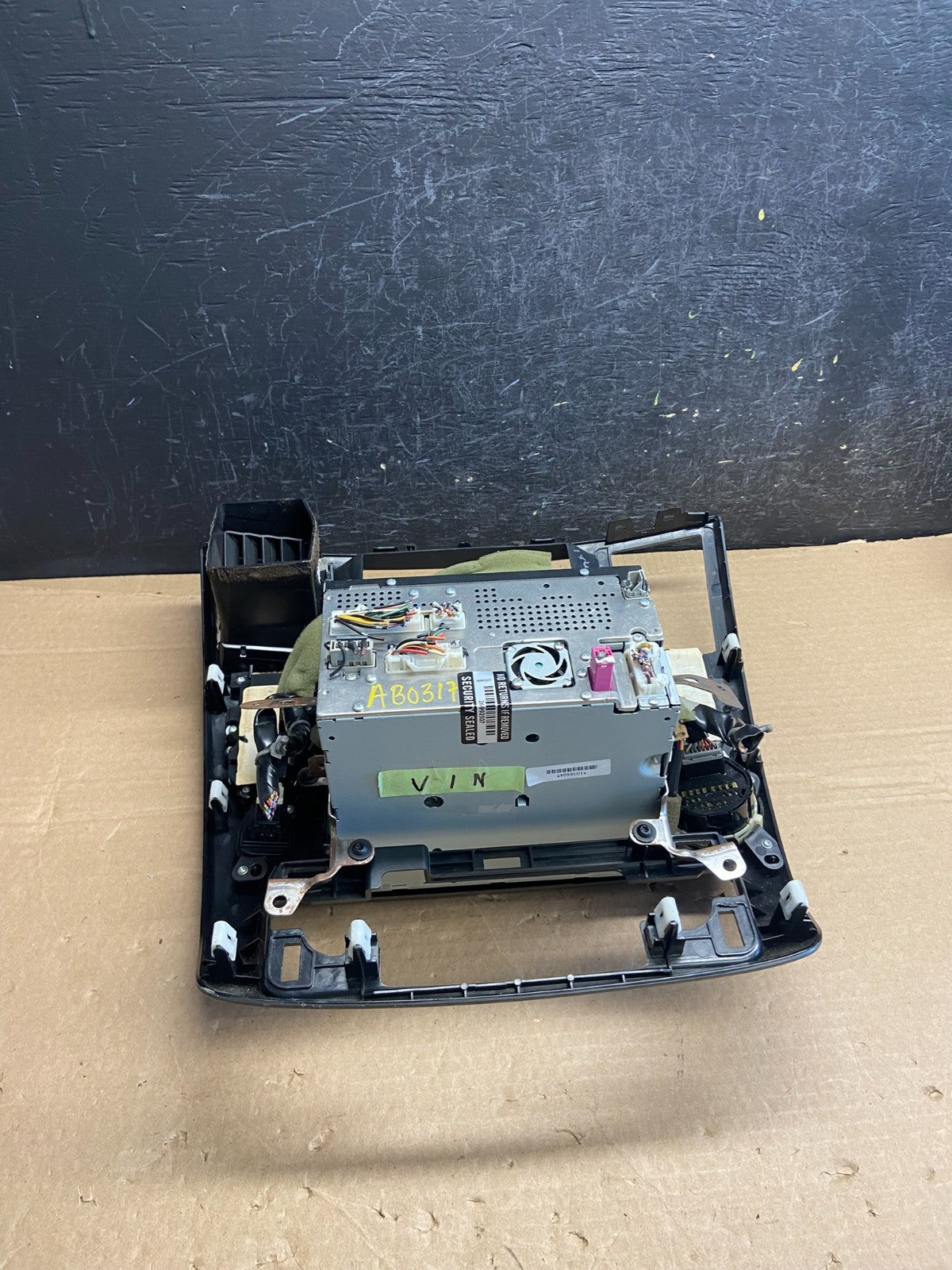 2008 to 2015 Nissan Armada Radio A/C Heat Temperature Climate Control AF2509 DG4
