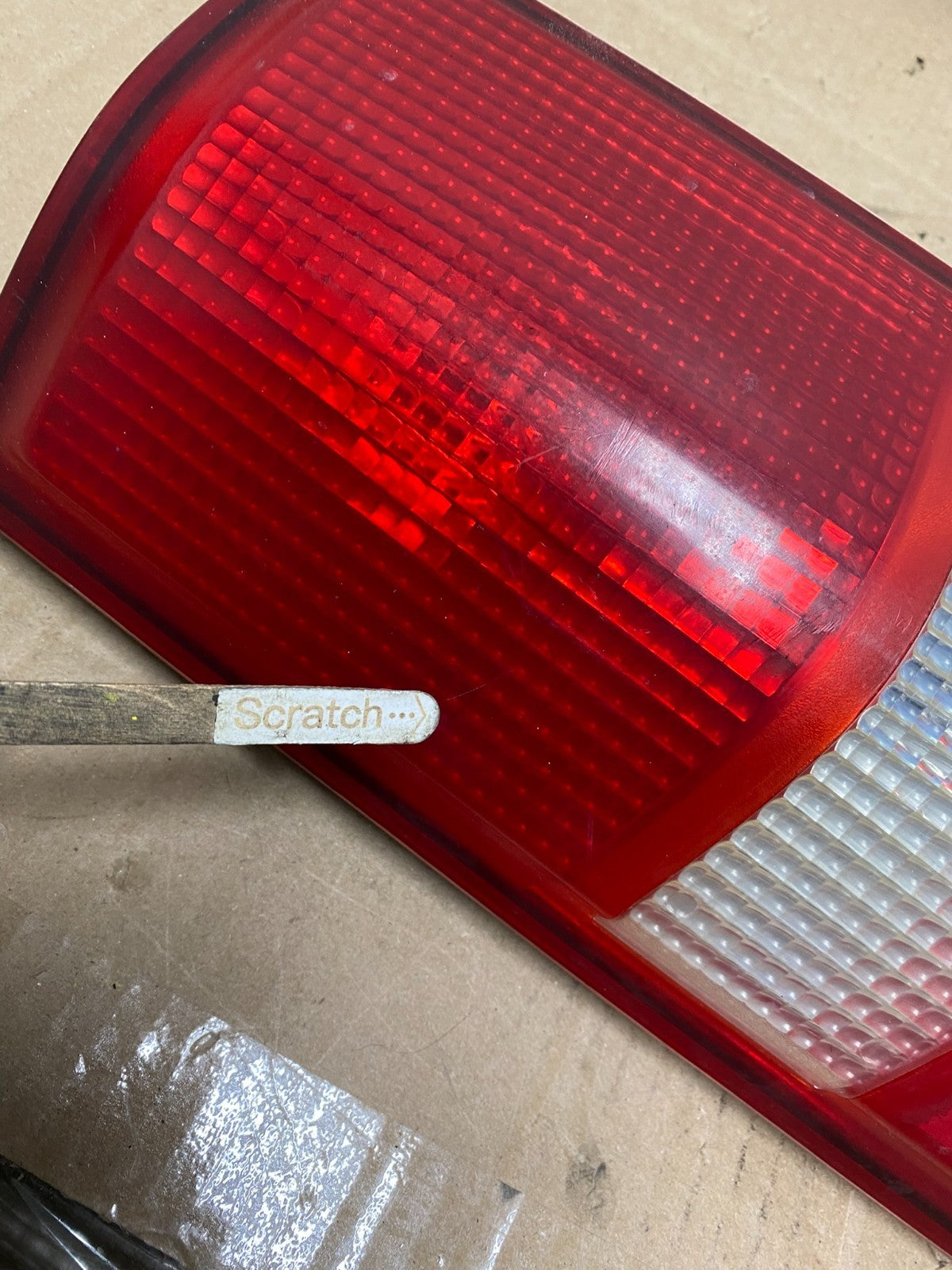 2003 to 2017 Chevrolet Express 1500 Left Driver Side Tail Light Oem U6676 DW3