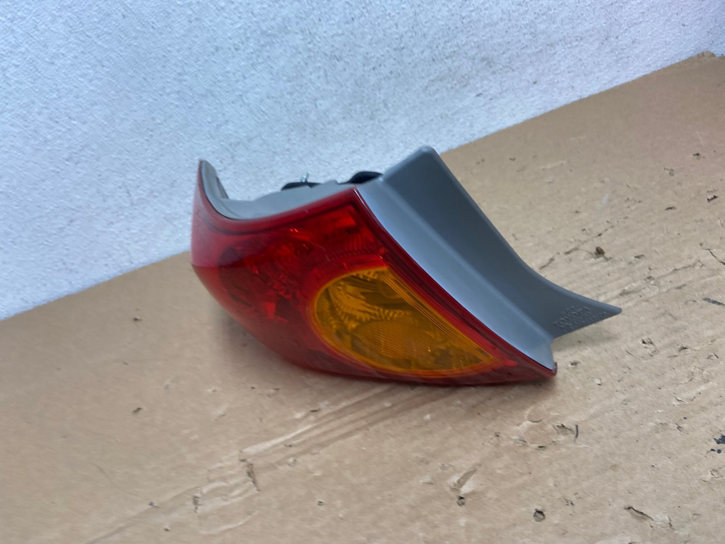 2009 to 2010 Toyota Corolla Left Driver Lh Side Tail Light AD4097 LK1