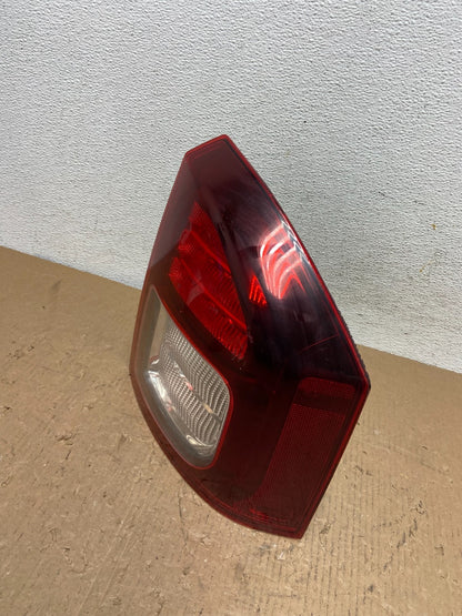 2014 - 2017 Jeep Compass Right Passenger Side Tail Light AD8239 DW1