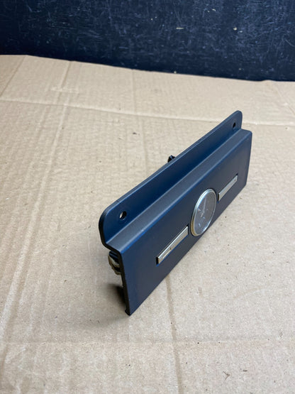 2003 to 2011 Lincoln Town Car Center Console Dash Mounted Analog Clock AC9309 DG1