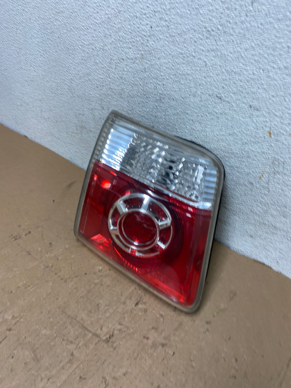 2007 to 2012 GMC Acadia Left Driver Lh Side Tail Light Inner AD8045 LK1