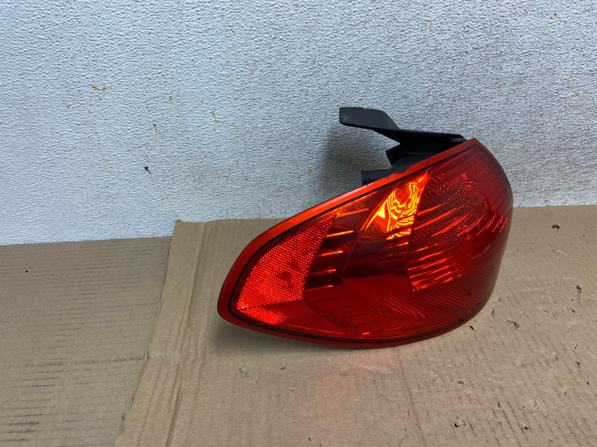 2008 to 2014 Subaru Tribeca Left Driver Lh Side Tail Light AI1210 LK2