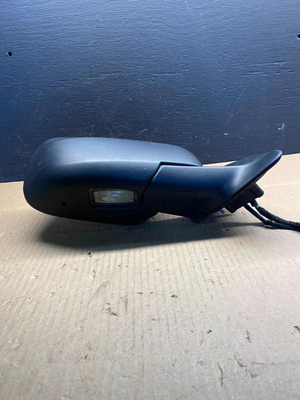 2004 - 2005 Volvo XC70 V70  Right Passenger RH Side View Door Mirror AC2512 MS3