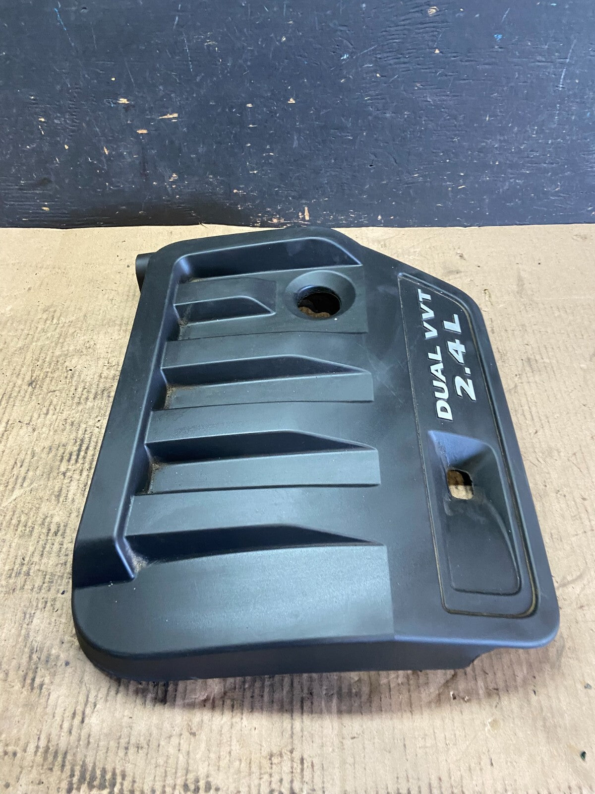 2012 to 2014 Chrysler 200 Engine Cover Top Lid Cover O0891 DG3