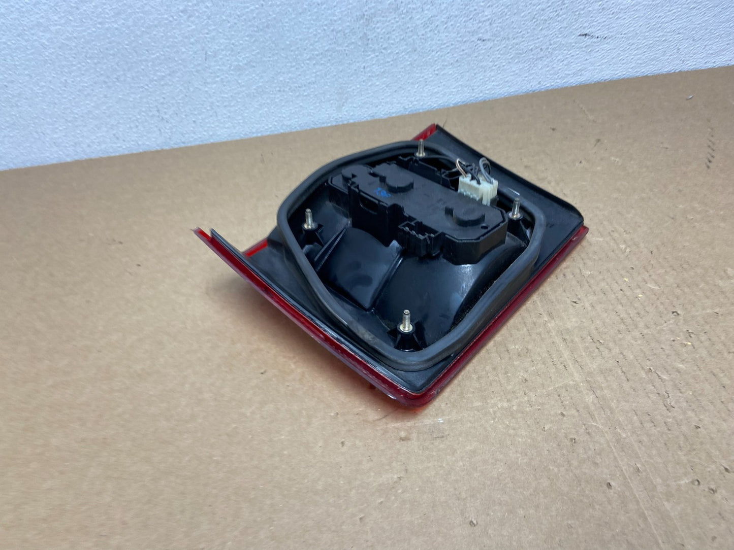 1995 to 1997 Volvo 940 960 Left Driver LH Side Inner Tail Light Oem AC1108 DW4