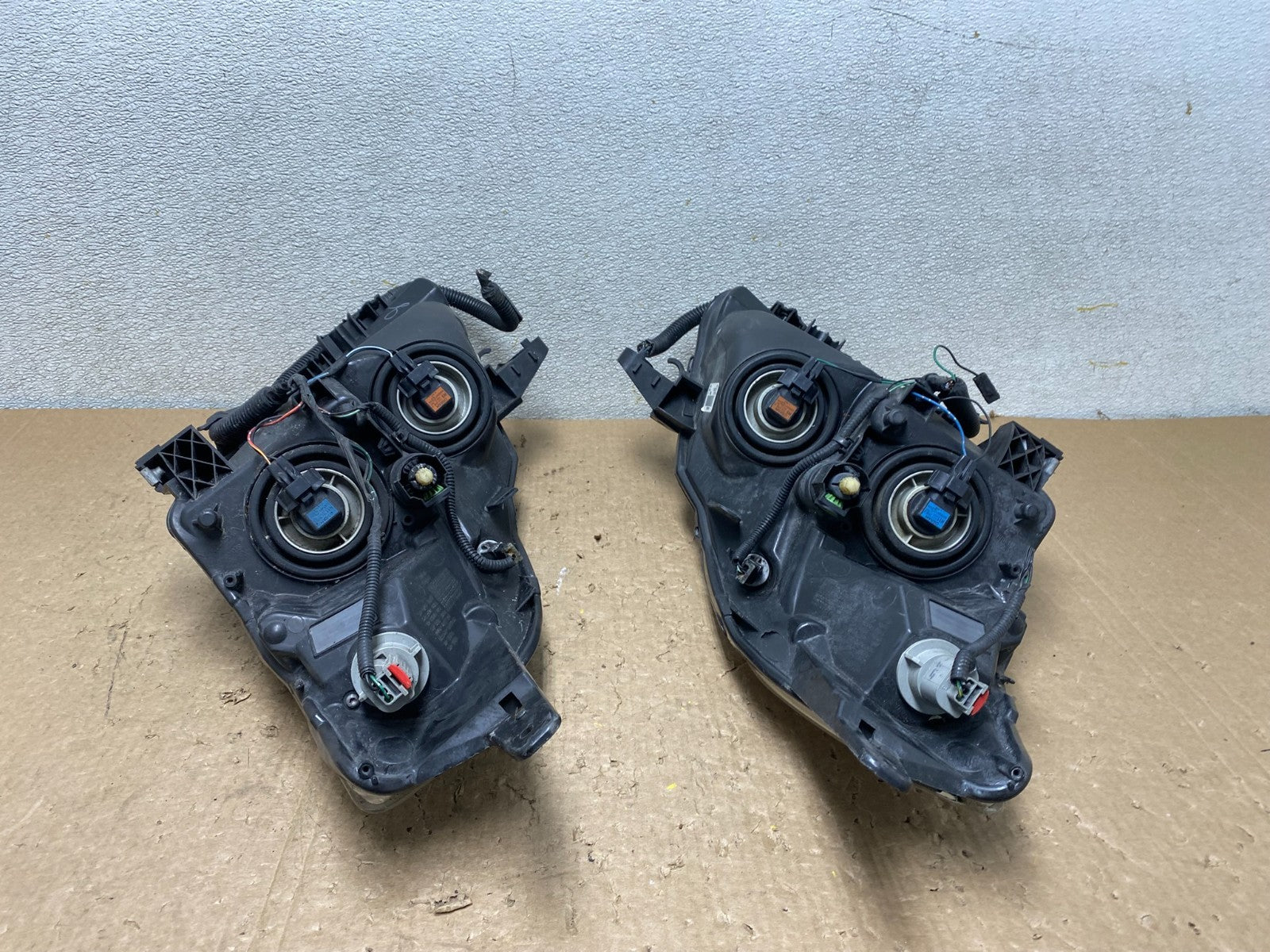 Sedan 2007 2008 2009 Nissan Altima Left+Right Set Headlights V3600 DW13