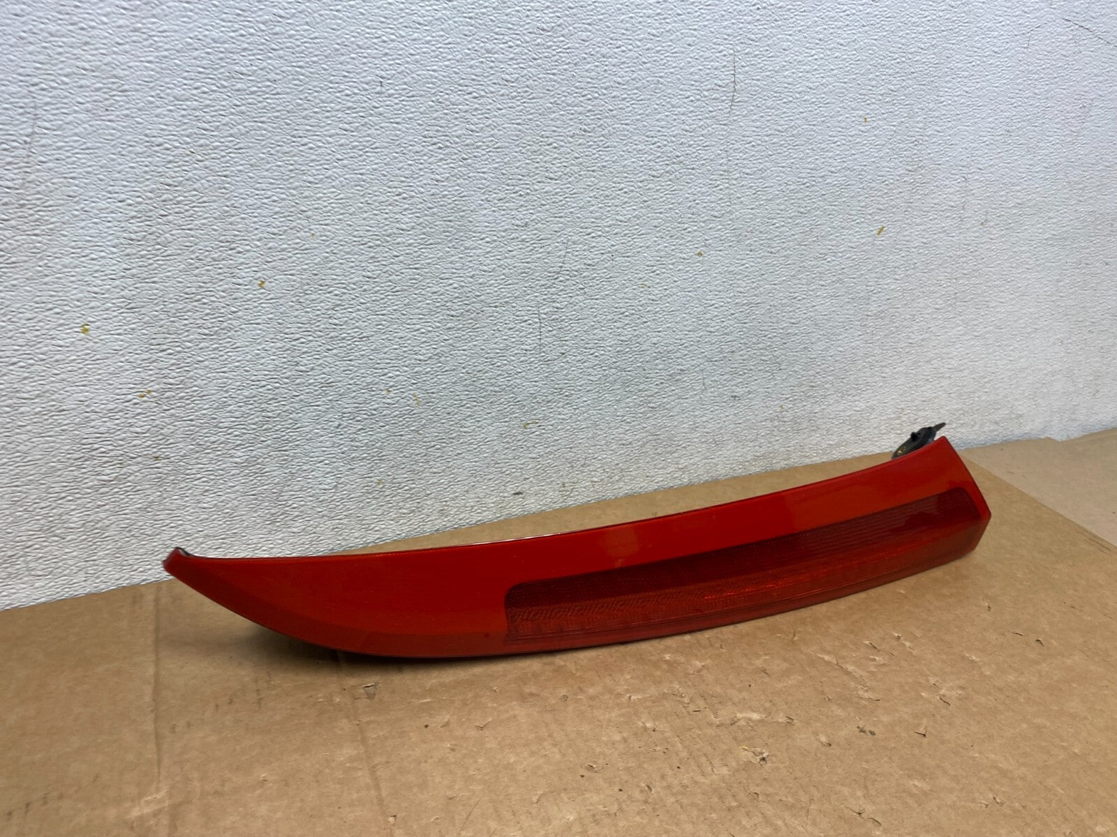 2003 to 2006 Volvo XC90 Right Passenger Side Upper Tail Light I0057 DG12