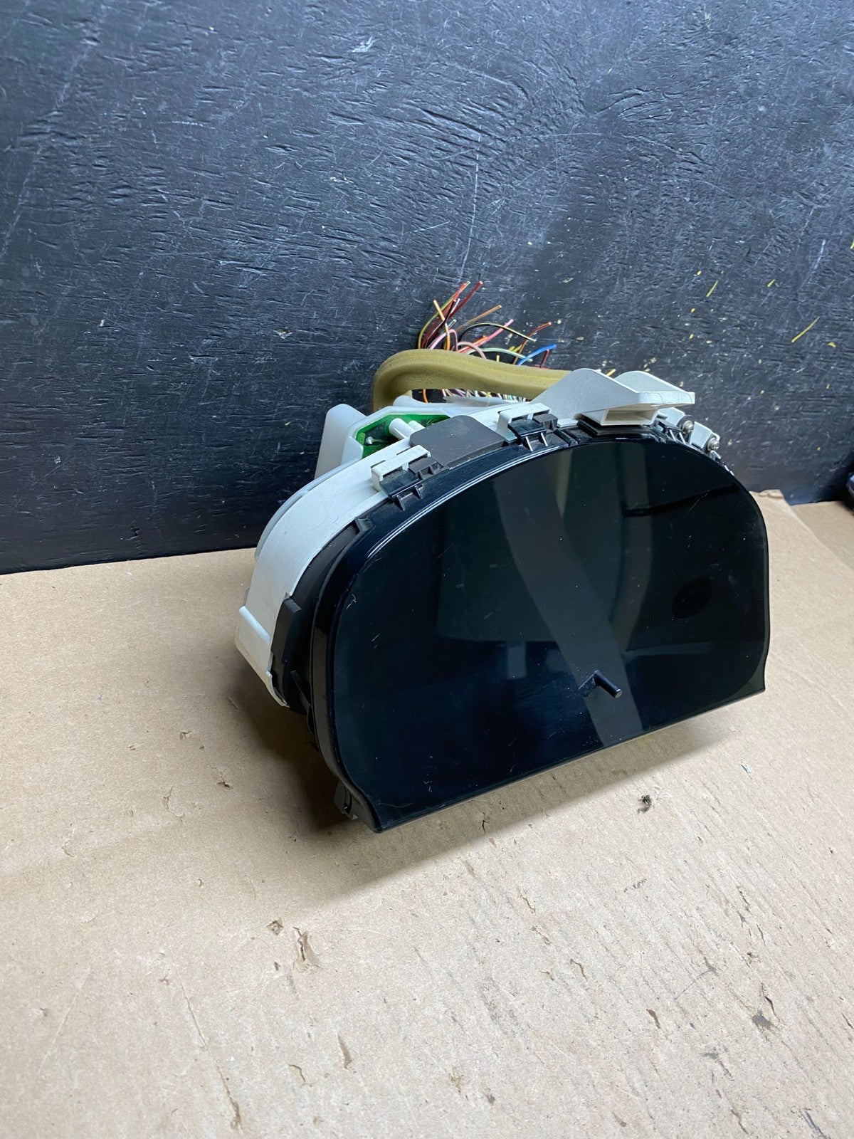 2000 to 2003 Lexus RX300 Speedometer Cluster Gauge OEM T4682 DG2