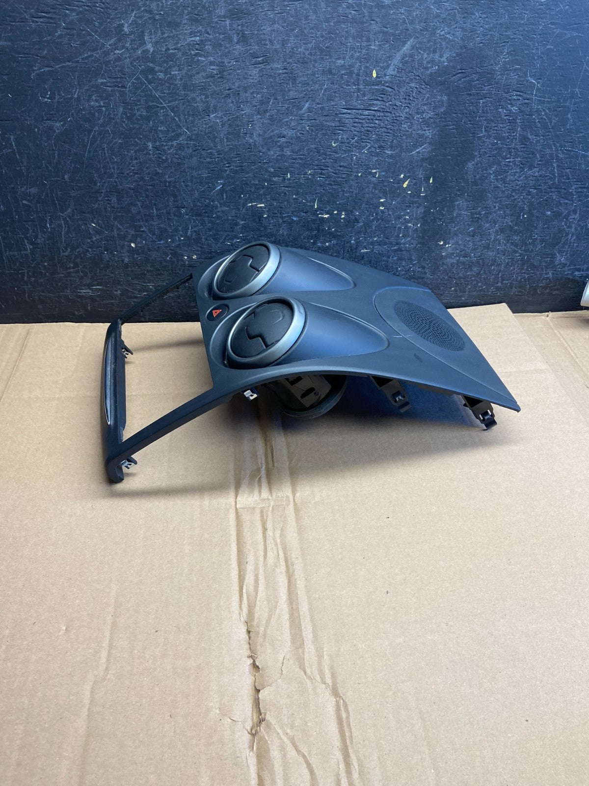 2011 2012 2013 Nissan Rogue Dash Upper Center Radio Bezel Trim ai5941 DG1