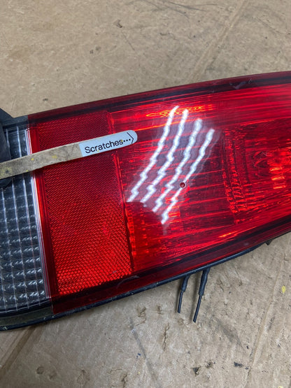 2003 2004 2005 Lincoln Aviator Left Driver Lh Inner Tail Light Side AA2625 DW3