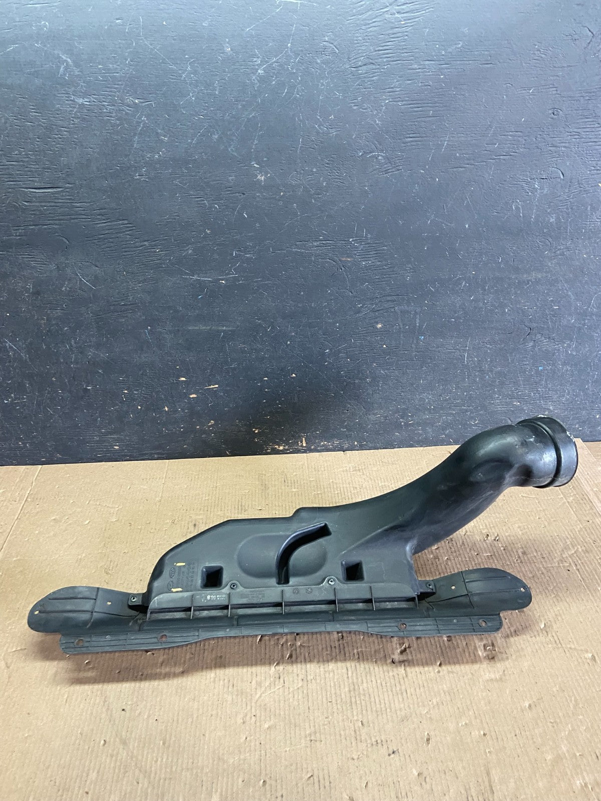 2010 2011 2012 Hyundai Genesis Coupe Air Cleaner Intake Duct P4040 DG5