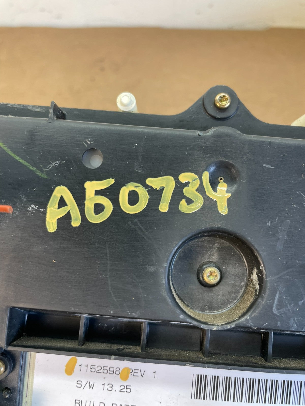 2004 to 2012 Chevrolet Colorado Instrument Cluster Speedometer AG0734 DG9