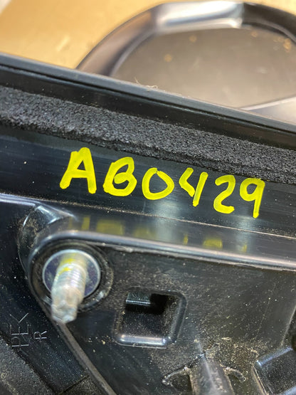 2013 to 2019 Nissan Sentra Right Passenger Turn Signal Door Mirror OEM AB0429 MS12