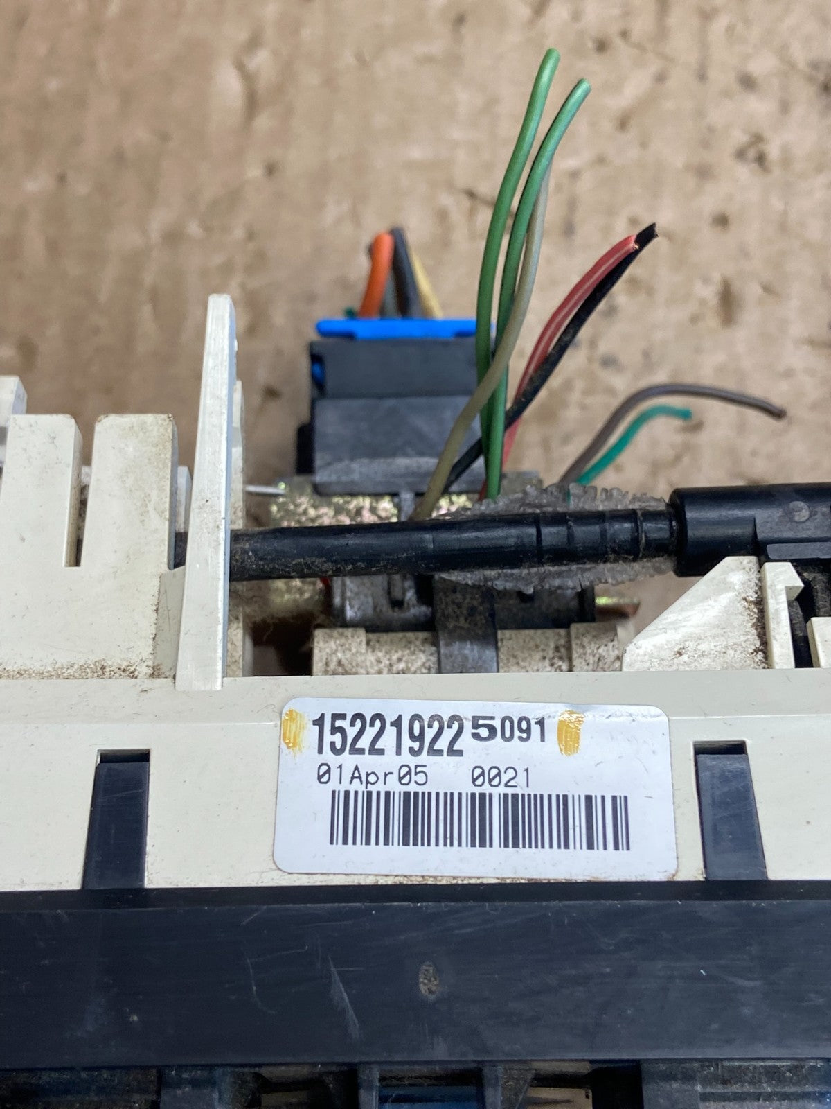 2004 to 2008 GMC Chevrolet Canyon Colorado Climate Control A/C Panel AE4157 DG4
