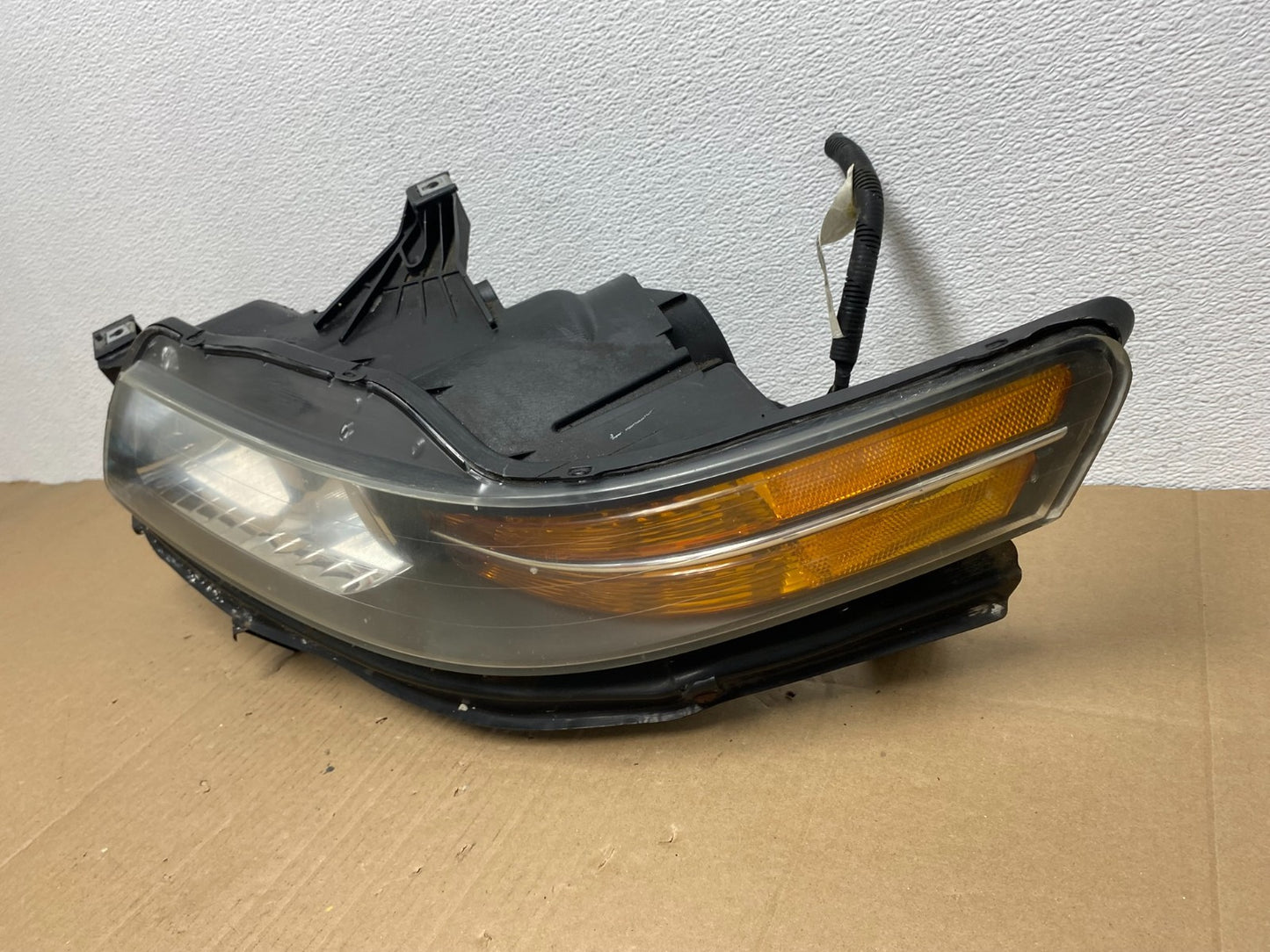 2004 2005 2006 Acura TL Headlight Left Driver LH Side Xenon HID AB8102 DW1