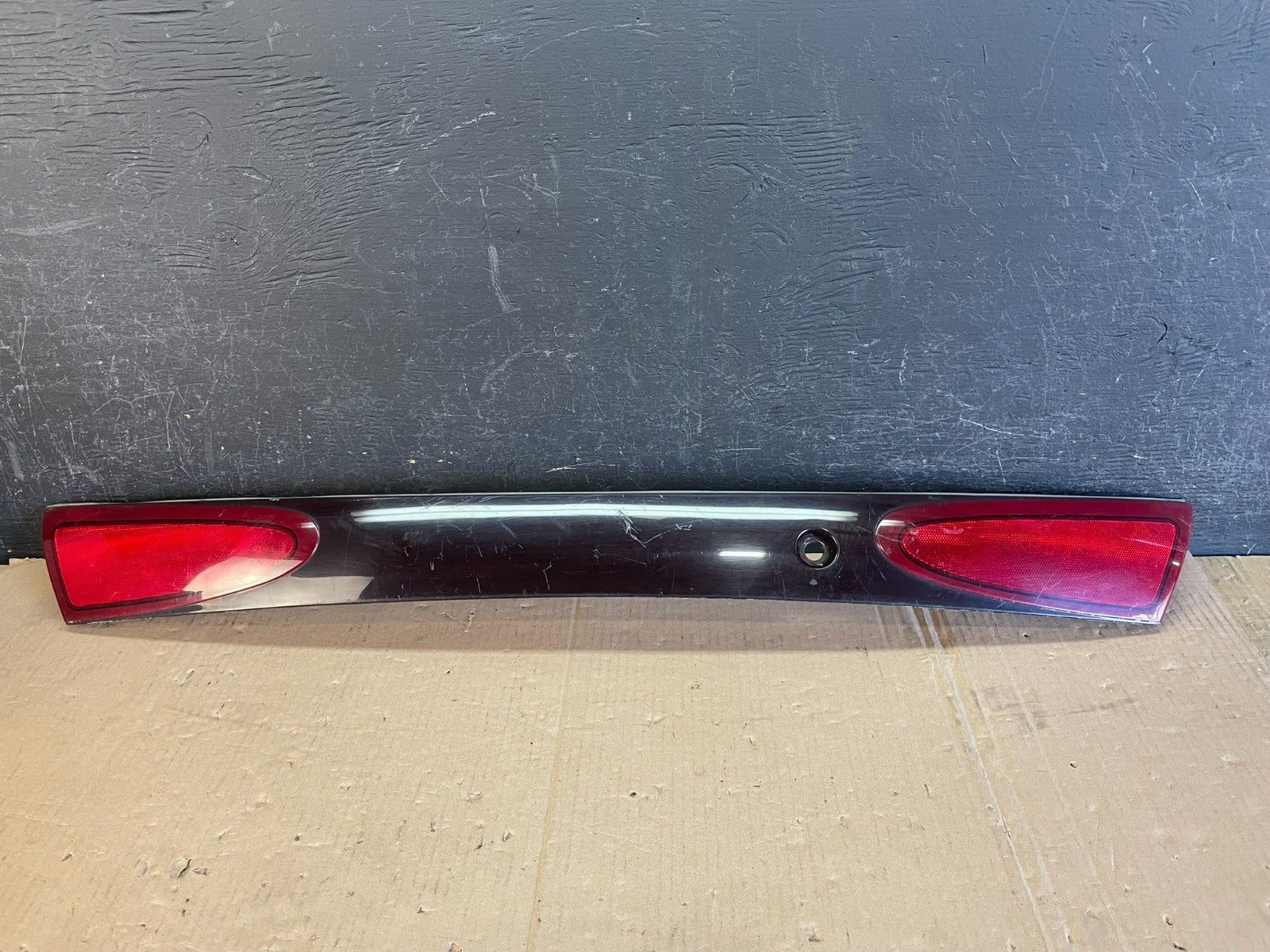 1998-2003 Ford Escort Sedan Rear Center Lid Mounted Tail Light ad8583 DG0