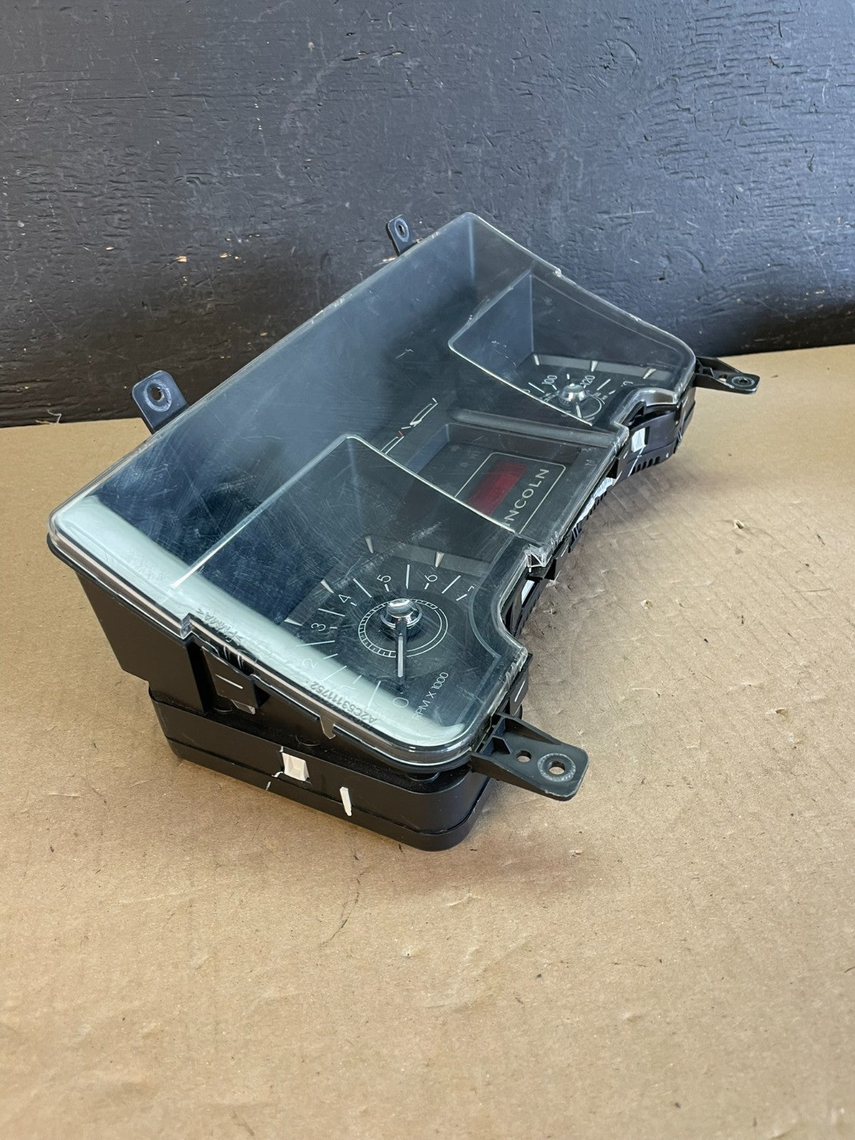2007 to 2008 Lincoln Navigator Speedometer Gauge Cluster AE3302 DG1