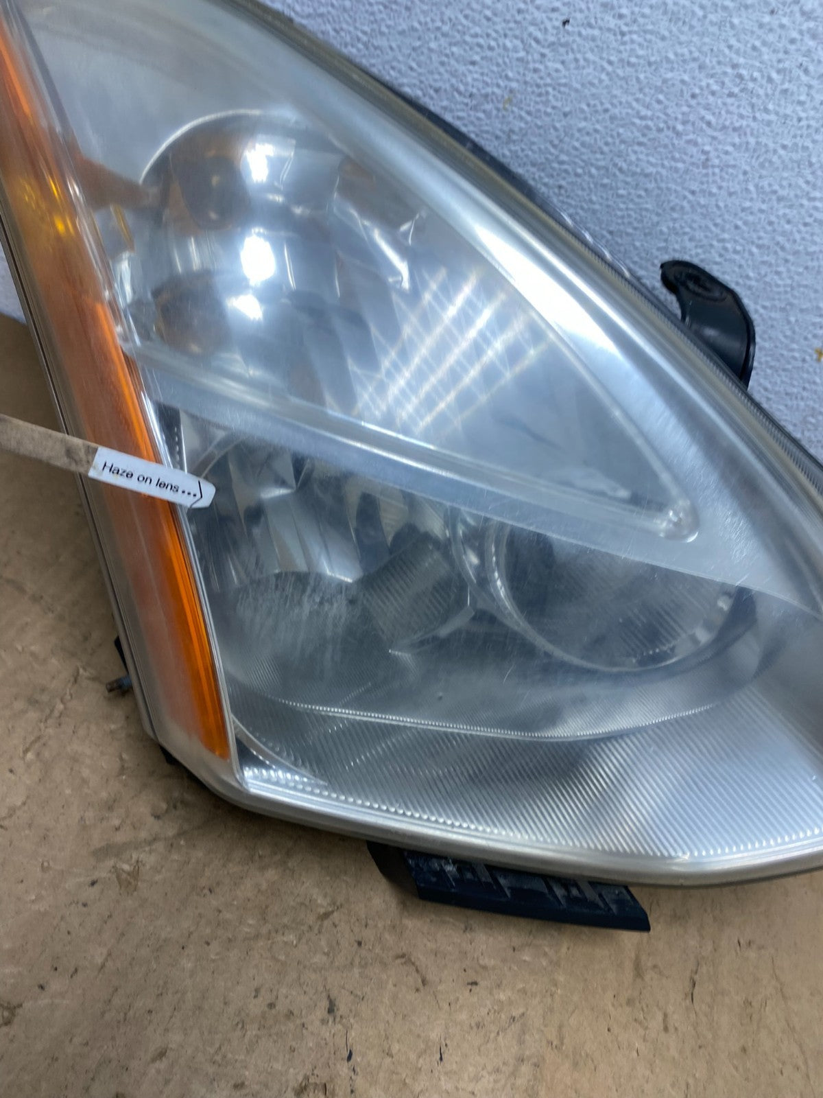 2009-2013 Nissan Rogue Right Passenger Xenon HID Headlight AD1357 DW5