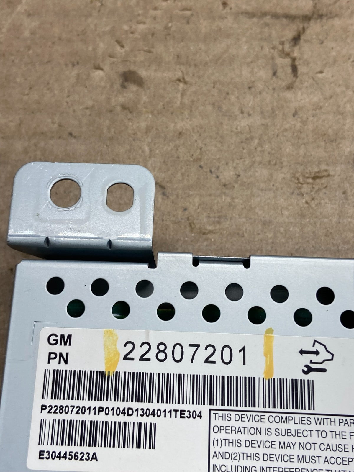 2010 - 2011 Chevrolet Equinox Radio Display Screen Information Dash Oe ah3763 DG6