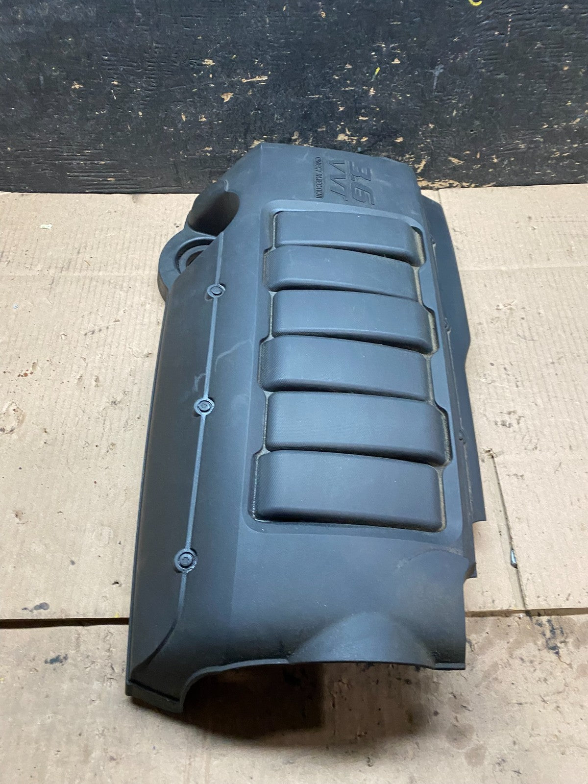 2012 to 2017 Buick Enclave Engine Motor Cover Oem W4575 DG2