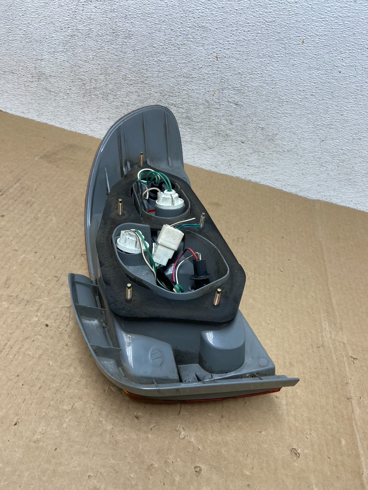 1998 to 2002 Chevrolet Prizm Left Driver Lh Side Inner Tail Light af9646 DG6