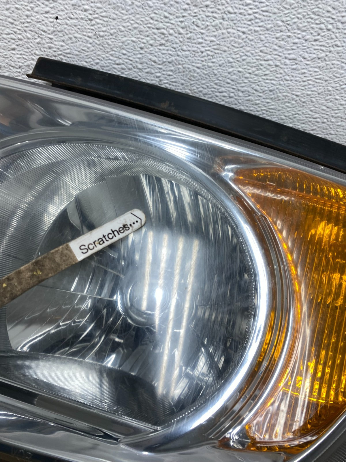 2003 to 2006 Honda Element Left Driver Lh Side Headlight TYC AD3786 DW3