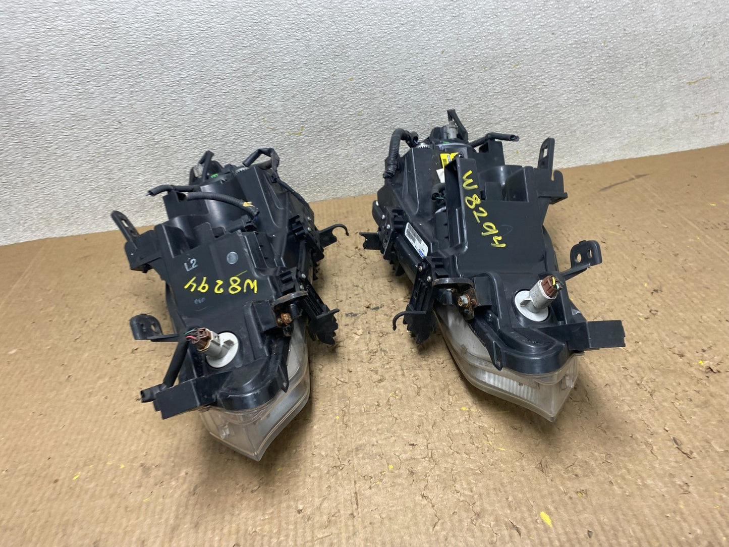 Halogen 2011 2012 2013 2014 Nissan Murano Headlights Left+Right Side W8294 DW13